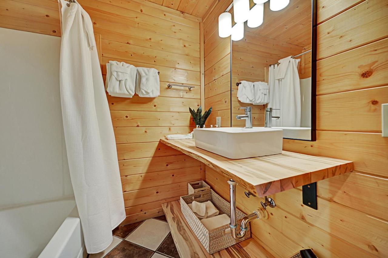 Gorgeous Large Mountain View Cabin W Hot Tub, Free Wifi, Games Villa Sevierville Exterior photo